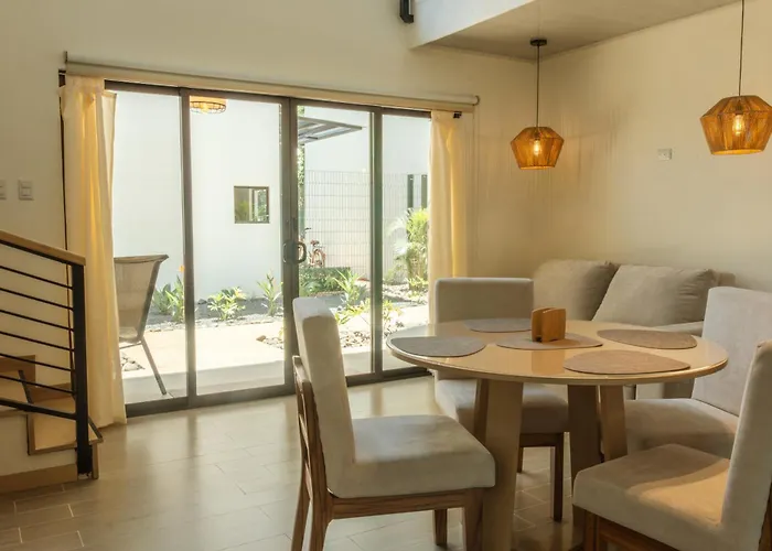 Tropical Hideaway Loft Coco